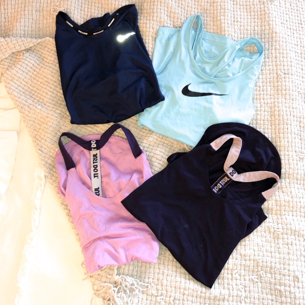 BUNDLE ~ Four Nike workout tops! Altogether.